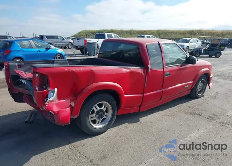2002 Chevrolet S-10 Ls from USA, damaged, VIN 1GCCS19W528163655
